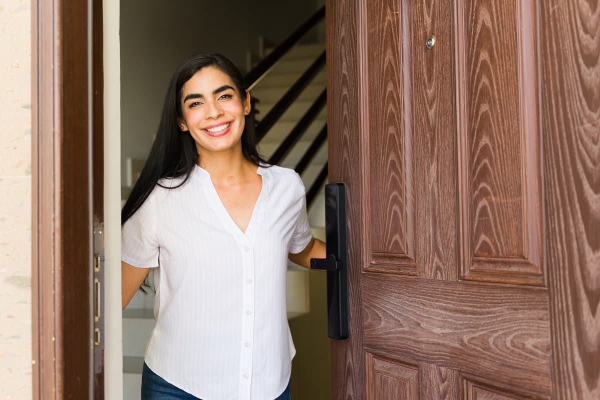 The Pros and Cons of Owning a Home